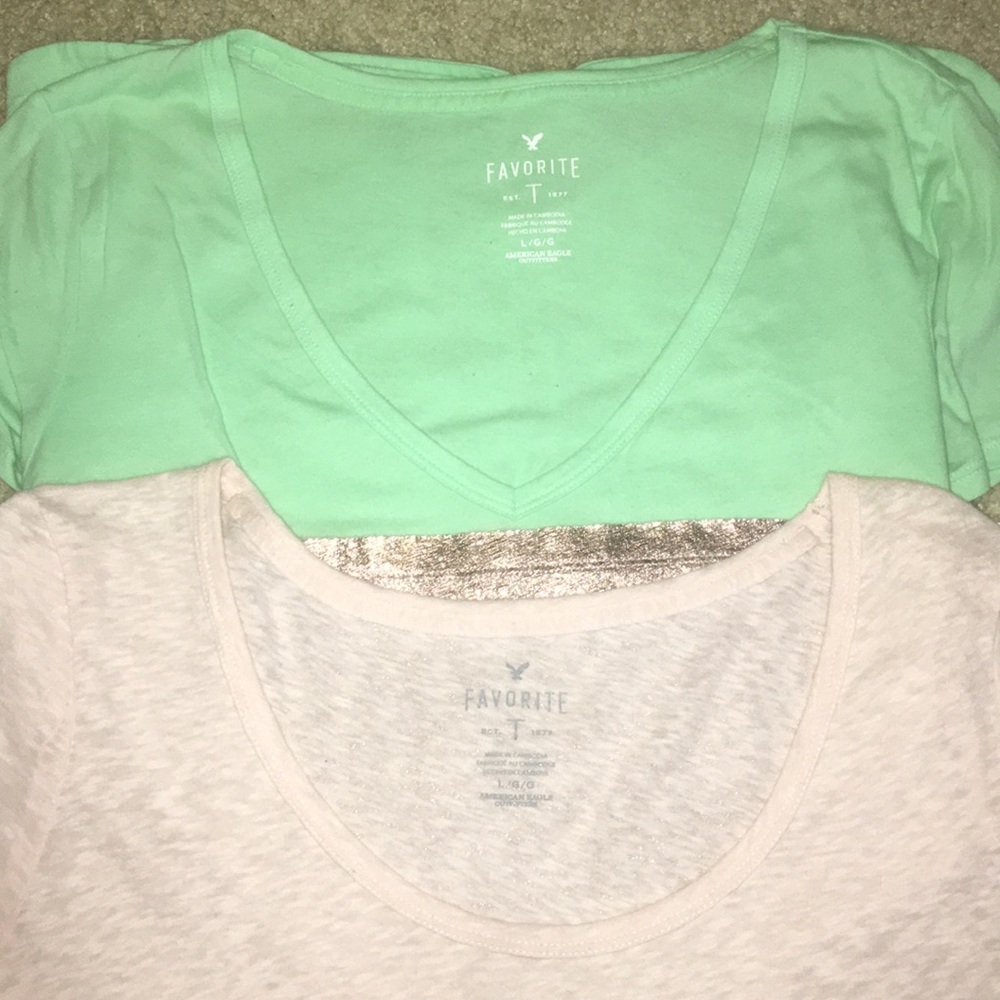2 light weight favorite tees